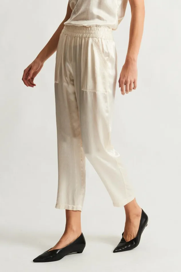 Raquel Allegra Pebble Satin Ivory Trapunto Pant Women Bottoms