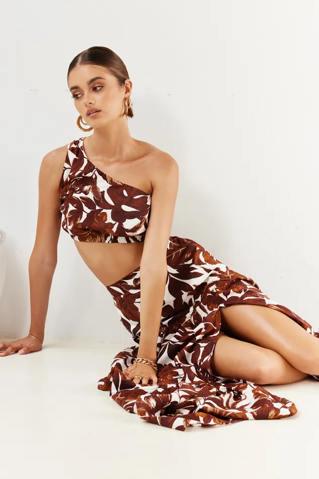 Runaway The Label Crops Lorelei Top Chocolate Floral 8211 Women