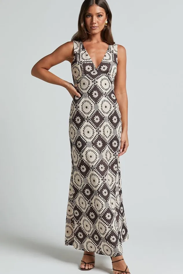 Ryhana Midi Dress 8211 Deep V Nick Sleeveless Slip Dress In Brown and Cream Geo Women Showpo Dresses