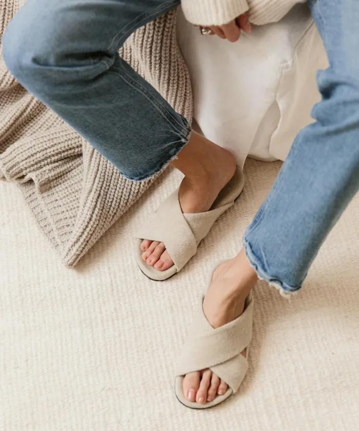 Sandals and Slides Women Jenni Kayne Cabin Crossover Sandal Oatmeal