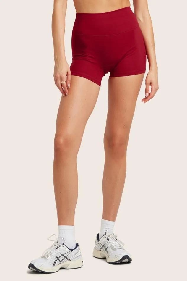 SET ACTIVE Activewear FORMCLOUD CLOUD SHORTS 8211 LOVE 8211 Women