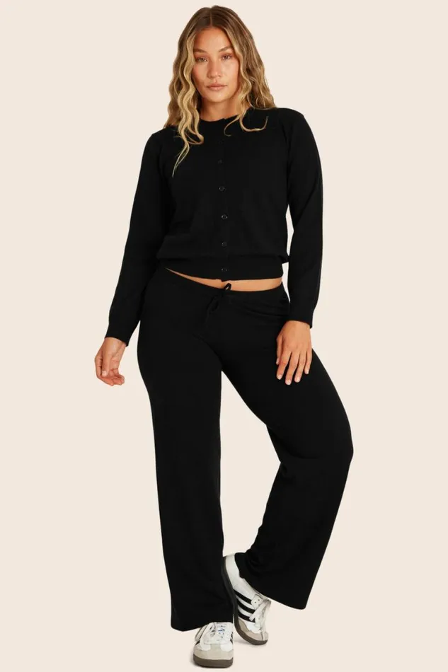 SET ACTIVE Sweaters Knitwear FLAT KNIT EVERYDAY PANTS 8211 ONYX 8211 Women