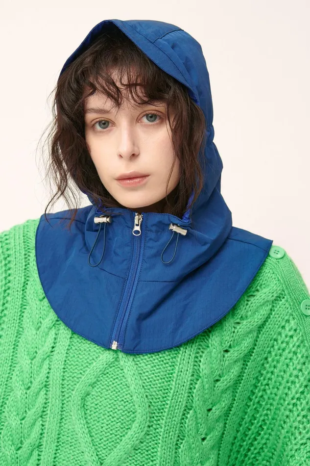 Storets Hooded Puffer Neckwarmer Women HairandHats Storets Hooded Puffer Neckwarmer Women HairandHats
