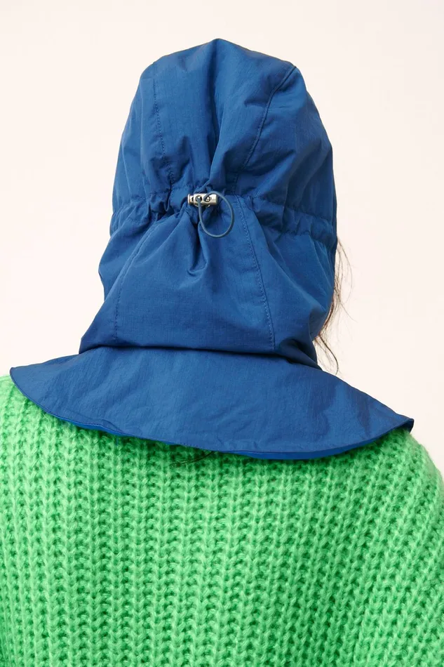 Storets Hooded Puffer Neckwarmer Women HairandHats Storets Hooded Puffer Neckwarmer Women HairandHats