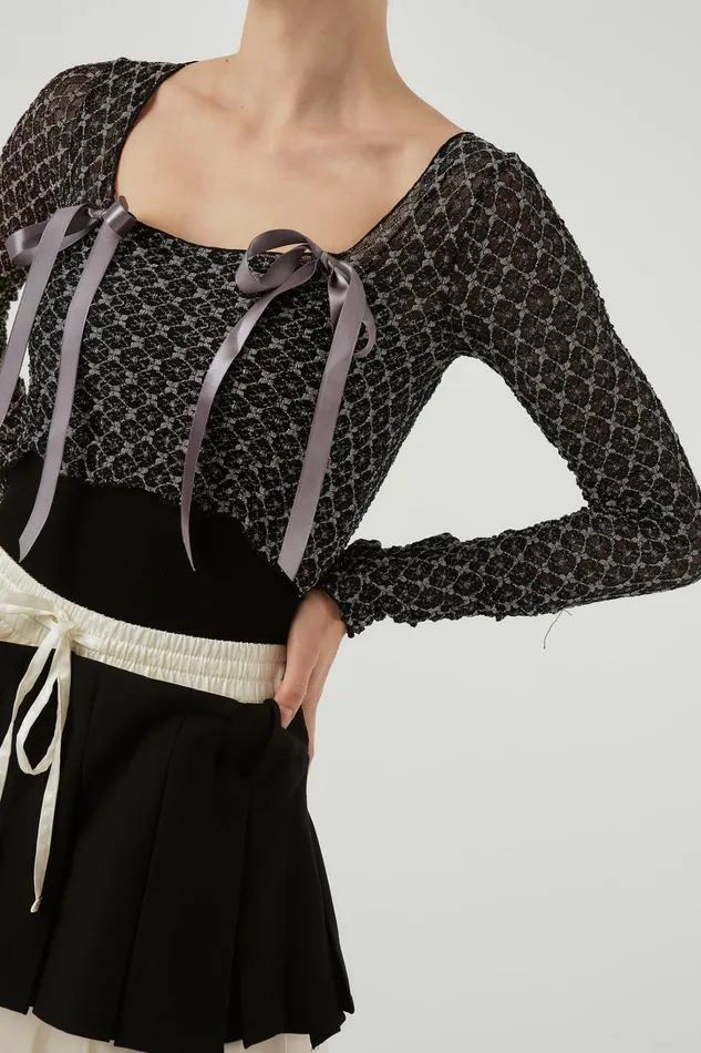 Storets Isabella Lace Cropped Top Women Tops