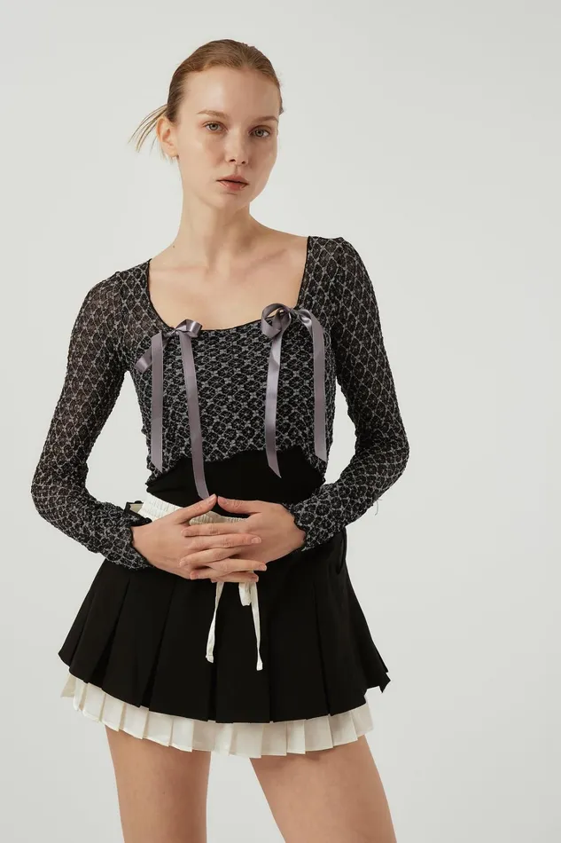Storets Isabella Lace Cropped Top Women Tops Storets Isabella Lace Cropped Top Women Tops