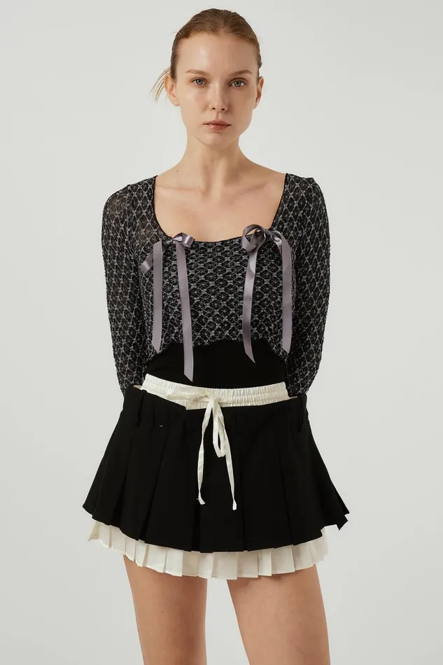 Storets Isabella Lace Cropped Top Women Tops Storets Isabella Lace Cropped Top Women Tops