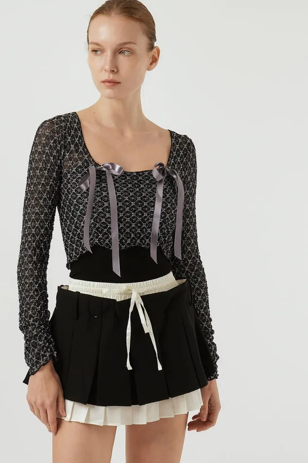 Storets Isabella Lace Cropped Top Women Tops Storets Isabella Lace Cropped Top Women Tops
