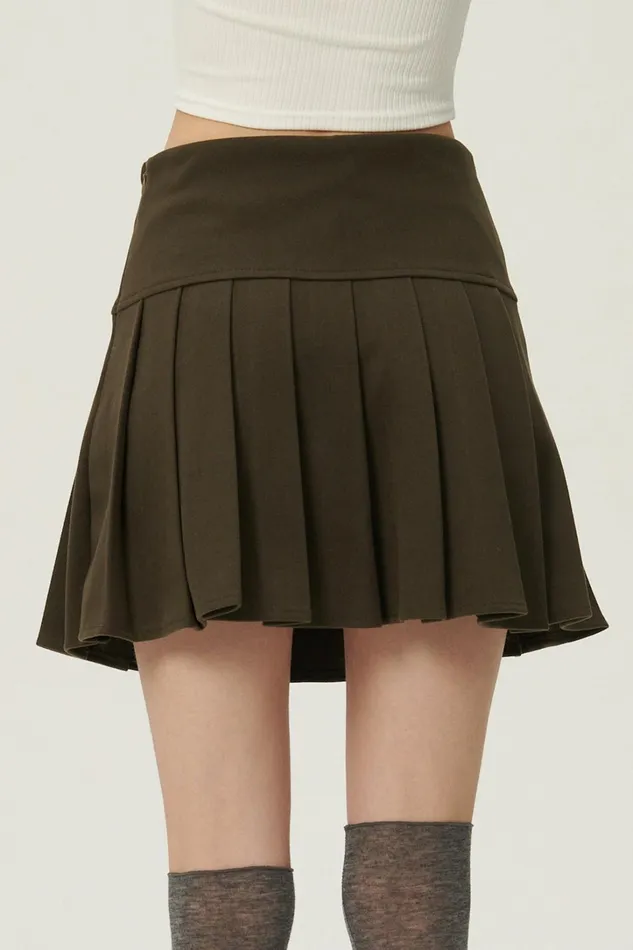 Storets Mila Gold Button Pleated Skort Women Skorts