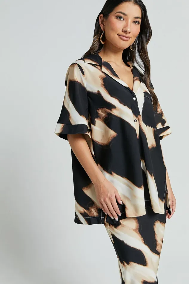 Tabitha Blouse 8211 Oversized Short Sleeve Button Through Blouse In Brown Women Showpo Tops