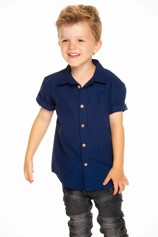 Tops Cotton Poplin Short Sleeve Button Down Shirt in Avalon Blue 8211 Chaser Brand Boys