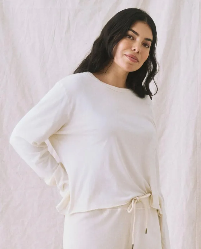 Tops Women039s The Great The Long Sleeve Crop Tee Washed White