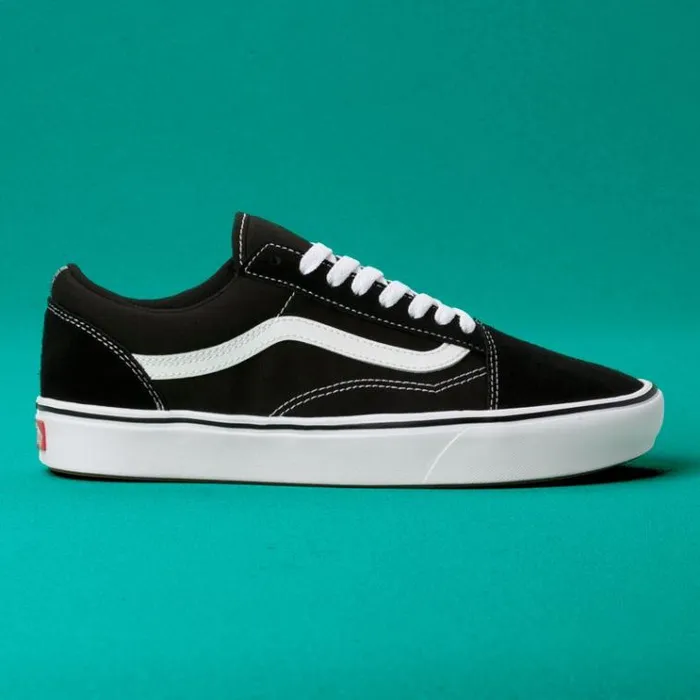 Vans ComfyCush Old Skool BlackTrue White Mens Classics Shoes Vans ComfyCush Old Skool BlackTrue White Mens Classics Shoes