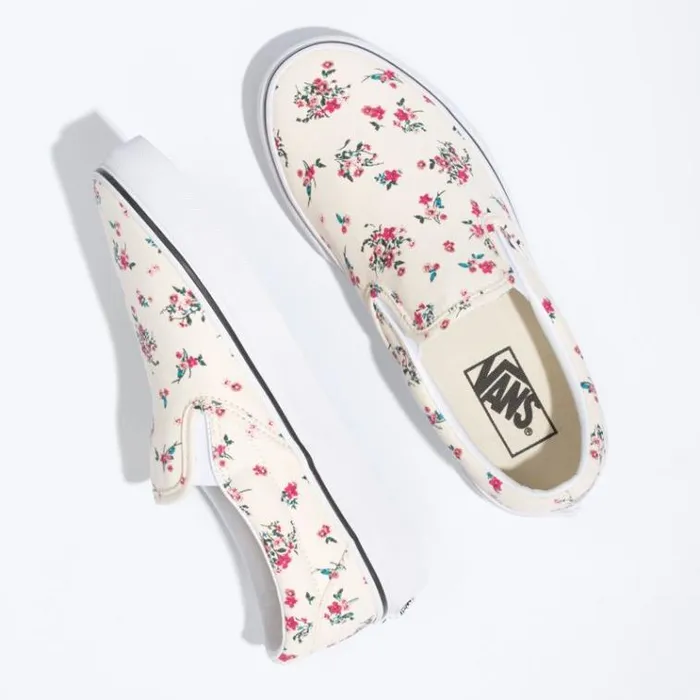 Vans Ditsy Floral Classic SlipOn Classic WhiteTrue White MensWomens Classics Shoes Vans Ditsy Floral Classic SlipOn Classic WhiteTrue White MensWomens Classics Shoes