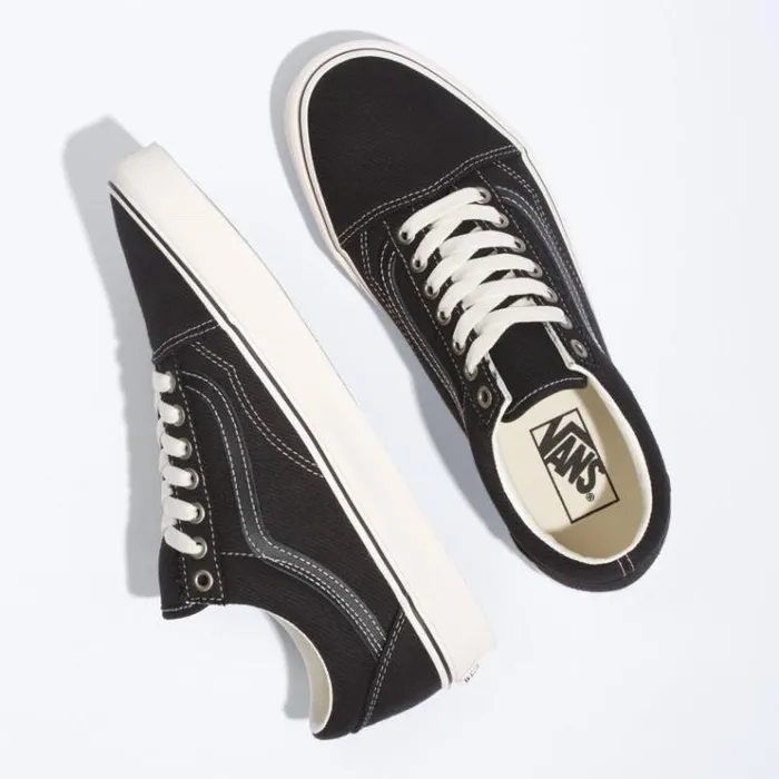 Vans Earth Old Skool BlackMarshmallow MensWomens Classics Shoes