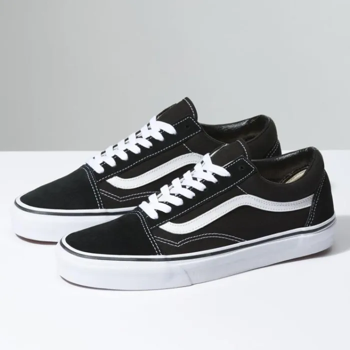 Vans Old Skool BlackWhite Mens Classics Shoes