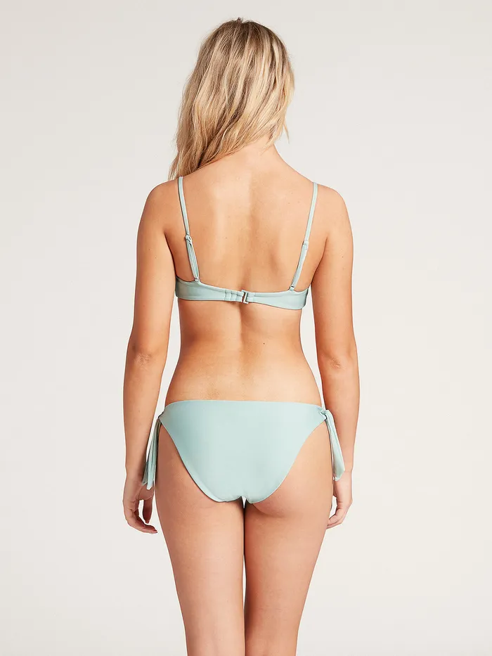 Volcom EcoTrue Swim Simply Seamless V Neck Bikini Top 8211 Blue Fog Blue Fog 8211 Womens