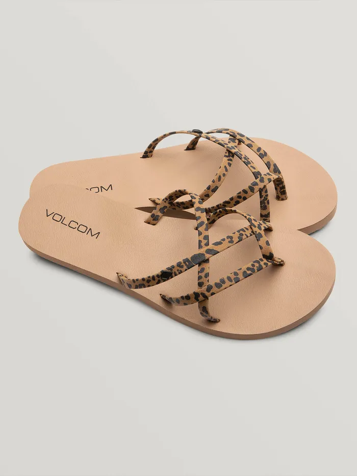Volcom Sandals New School II Sandal 8211 Cheetah Cheetah 8211 Womens