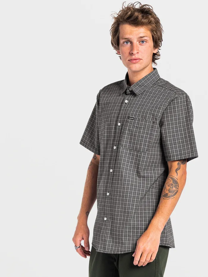 Volcom Shirts and Flannels Mini Check Woven Short Sleeve 8211 Black Black 8211 Mens