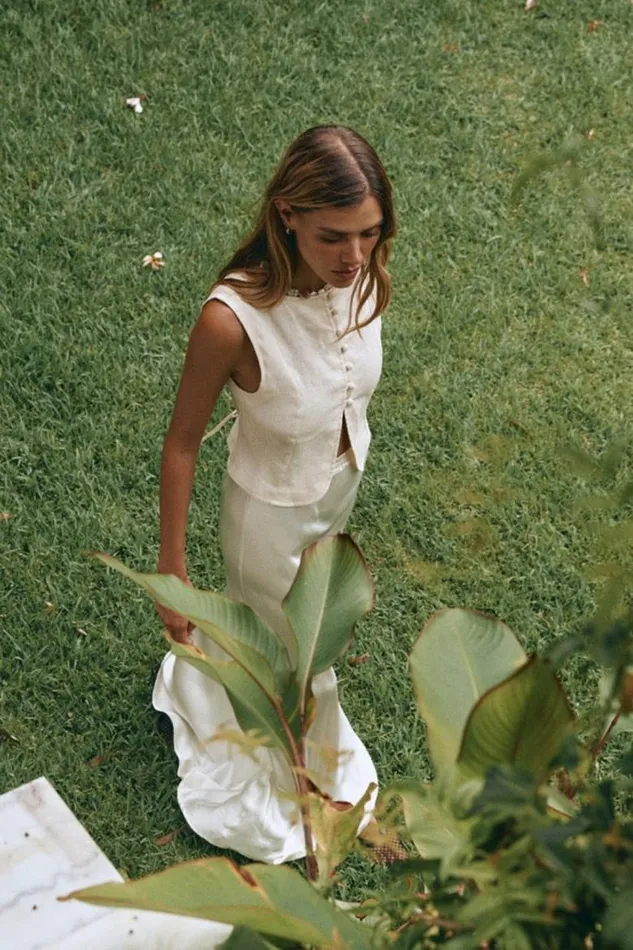 VRG GRL Celeste Linen Top Cream Women Sleeveless