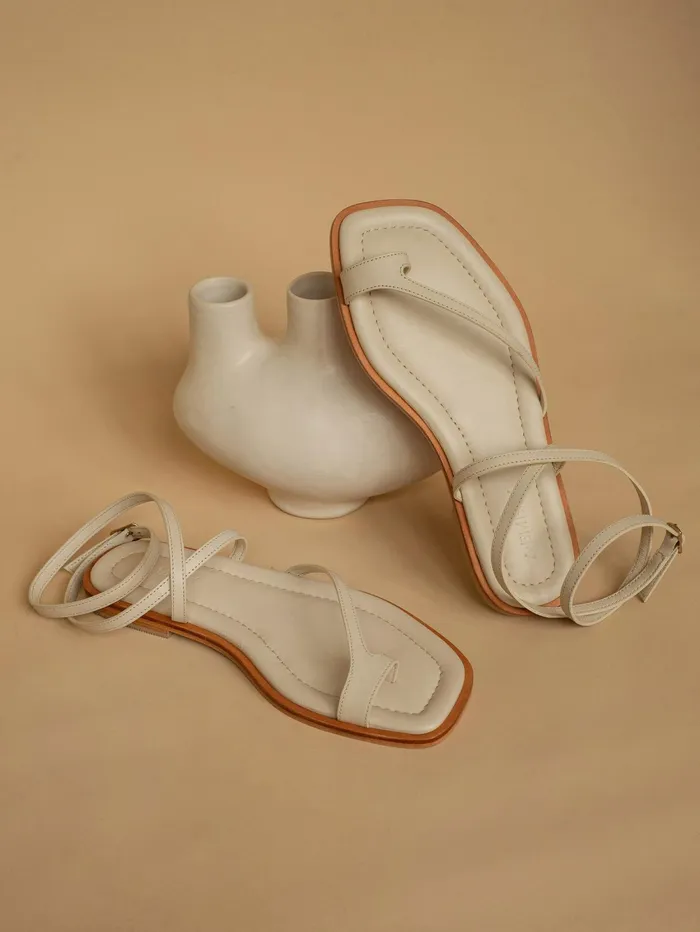 Women AEmery 8211 Piper Sandal In Egg Shell White The UNDONE Sandals