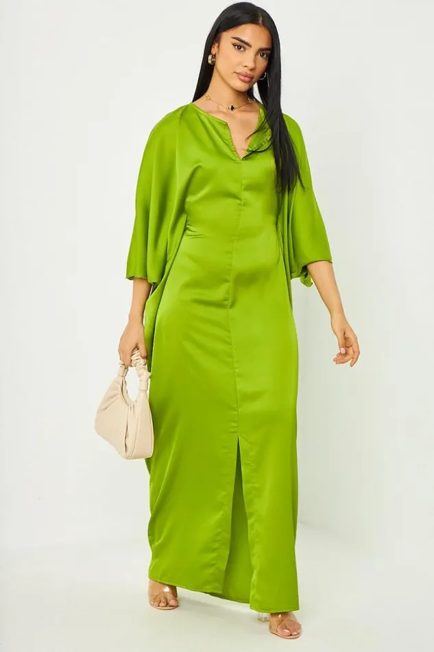Women Abaya Satin Manches ChauvesSouris Fendues Verte Vertclair Brentiny Paris Collection Ramadan Women Abaya Satin Manches ChauvesSouris Fendues Verte Vertclair Brentiny Paris Collection Ramadan