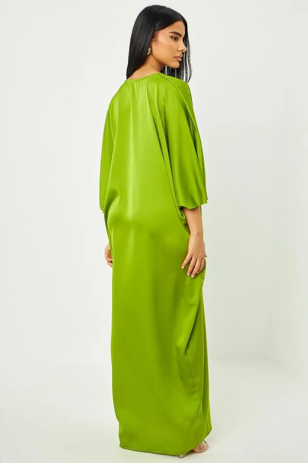 Women Abaya Satin Manches ChauvesSouris Fendues Verte Vertclair Brentiny Paris Collection Ramadan Women Abaya Satin Manches ChauvesSouris Fendues Verte Vertclair Brentiny Paris Collection Ramadan