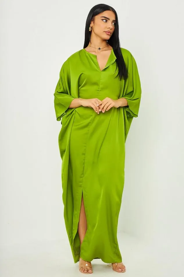 Women Abaya Satin Manches ChauvesSouris Fendues Verte Vertclair Brentiny Paris Collection Ramadan Women Abaya Satin Manches ChauvesSouris Fendues Verte Vertclair Brentiny Paris Collection Ramadan