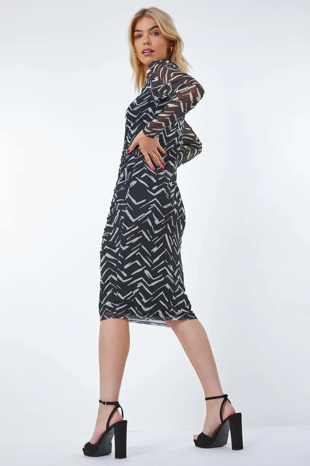 Women Black Abstract Ruched Side Midi Dress Roman Dresses