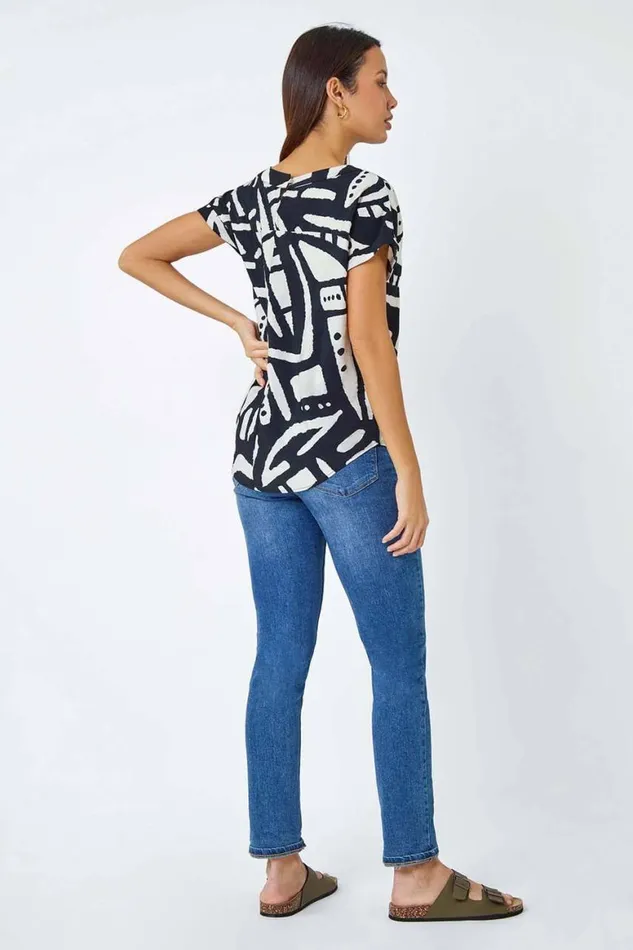 Women Black Contrast Abstract Print Top Roman Tops