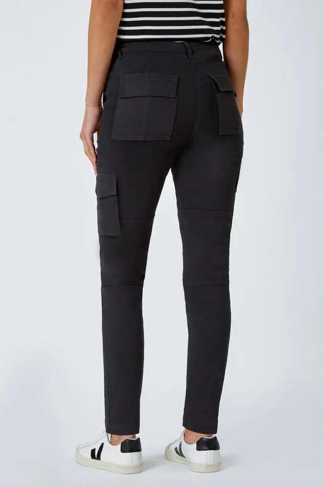 Women Black Cotton Blend Cargo Stretch Jegging Roman Trousers