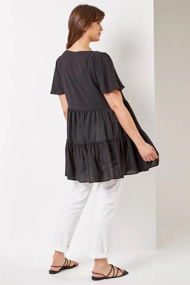 Women Black Curve Check Texture Tiered Tunic Top Roman Tops