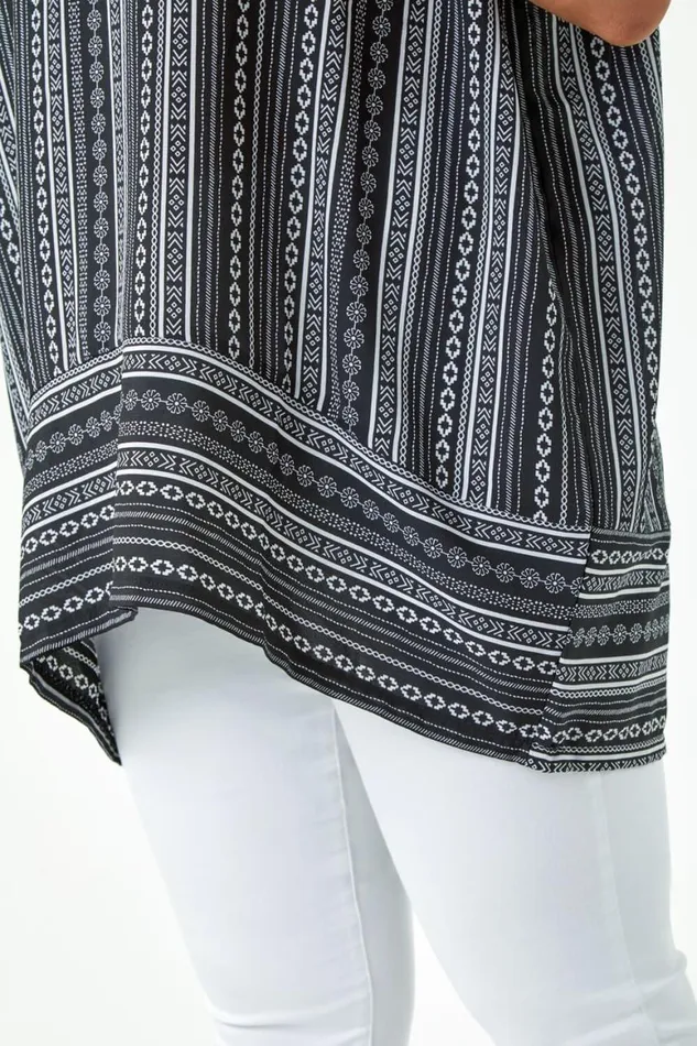 Women Black Curve Stripe Print Border Hem Top Roman Tops