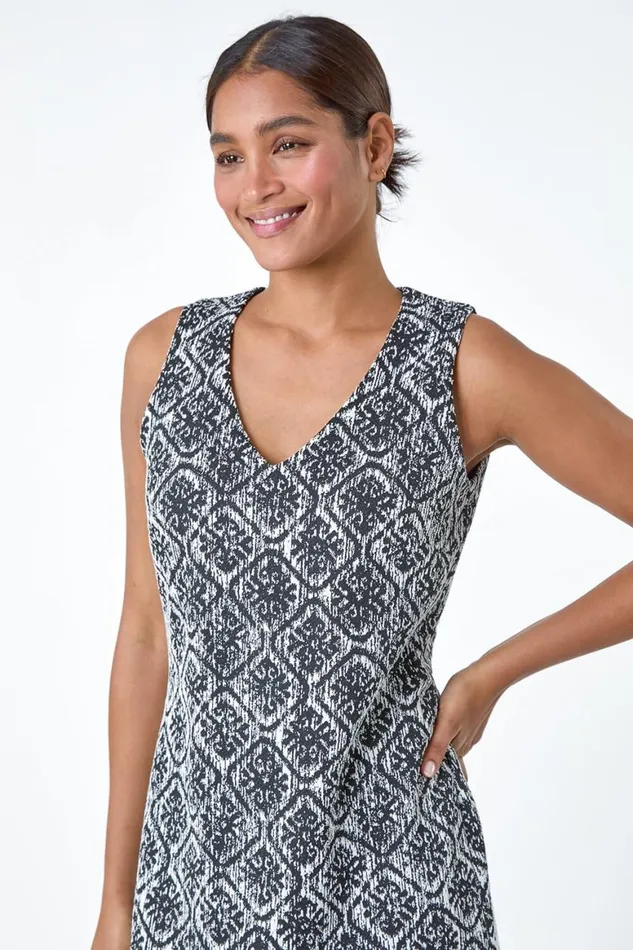 Women Black Geometric Print Frill Hem Dress Roman Dresses