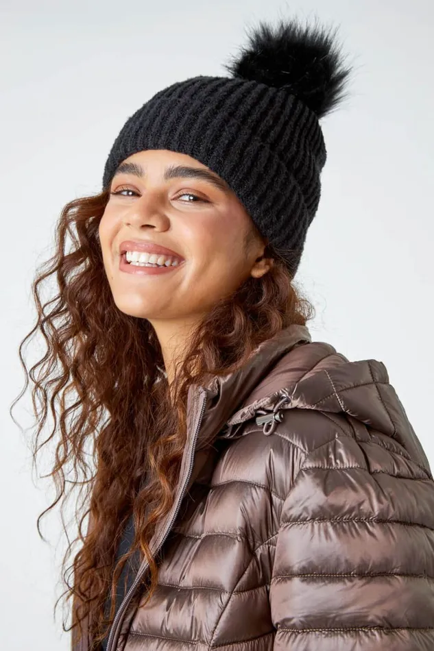 Women Black Ribbed Pom Pom Beanie Hat Roman Hats