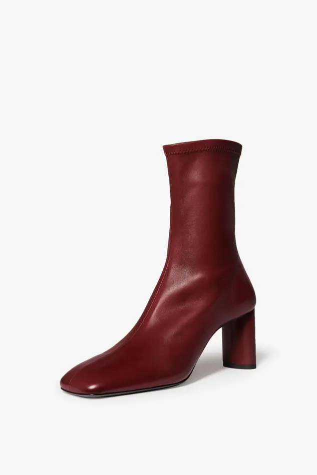 Women Boots Victoria Beckham Tyler Boot In Bordeaux