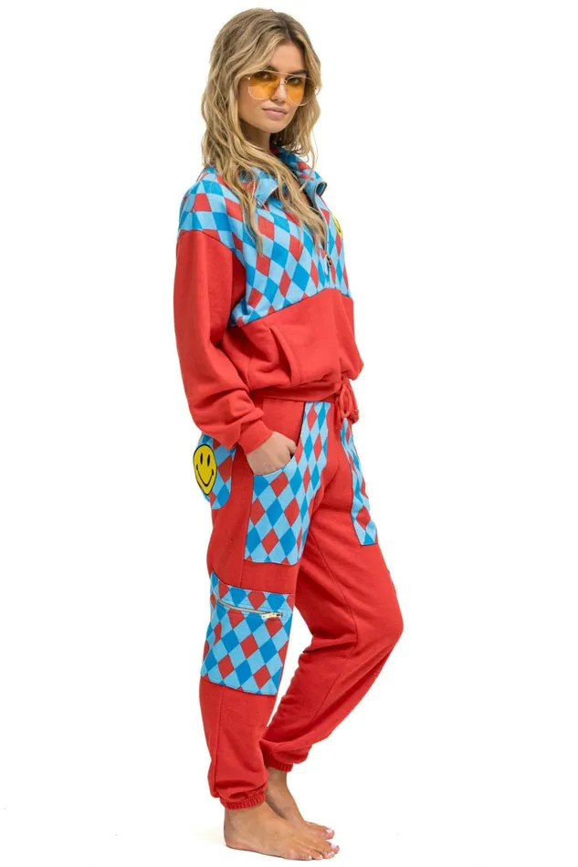 Women DIAMOND SMILEY 2 EMBROIDERY CARGO COLOR BLOCK SWEATPANTS 8211 RED SKY Aviator Nation Sweatpants Women DIAMOND SMILEY 2 EMBROIDERY CARGO COLOR BLOCK SWEATPANTS 8211 RED SKY Aviator Nation Sweatpants