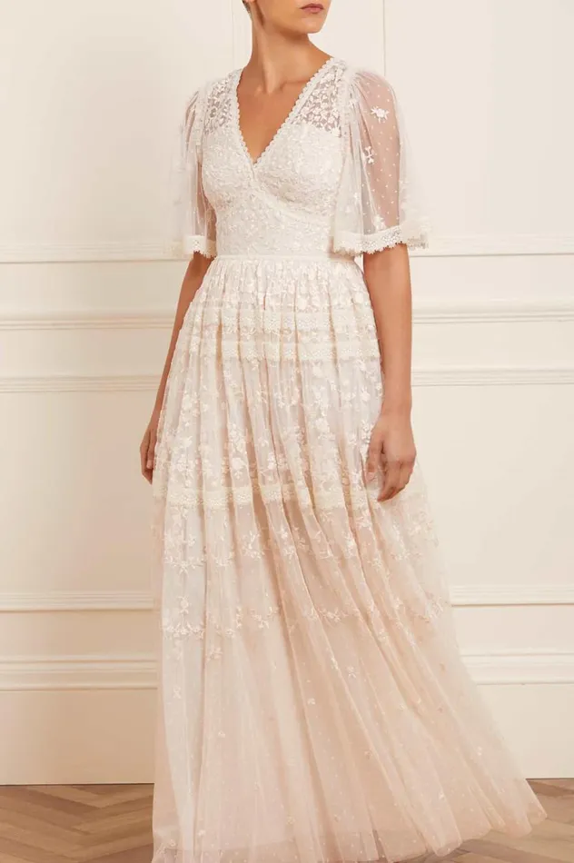 Women Embroidered Dresses Needle and Thread Sweetheart Lace Gown Champagne Women Embroidered Dresses Needle and Thread Sweetheart Lace Gown Champagne