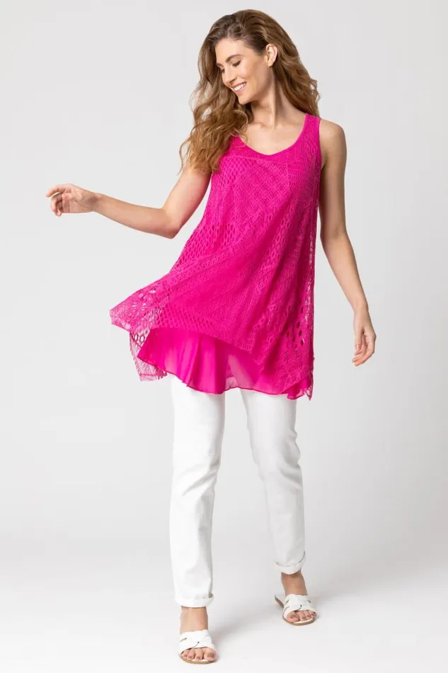 Women Fuchsia Stretch Lace Hanky Hem Vest Top Roman Tops