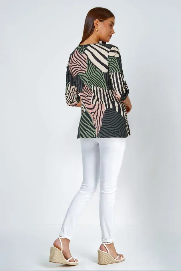 Women Green Animal Colour Block Stretch Top Roman Tops