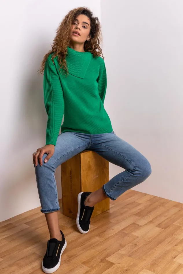 Women Green Textured Knit Split Neck Jumper Roman Knitwear