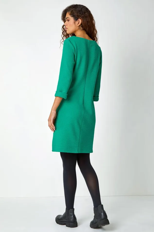 Women Green Textured Pocket Cotton Blend Shift Dress Roman Dresses
