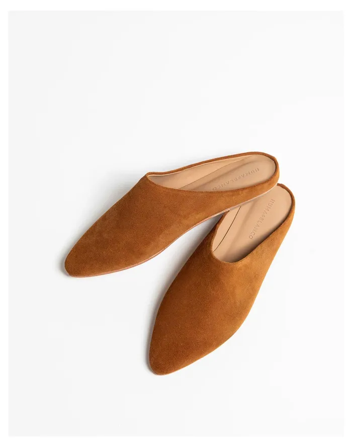Women HUMA BLANCO Suede Luna Slide Mules Caramel Madewell Flats