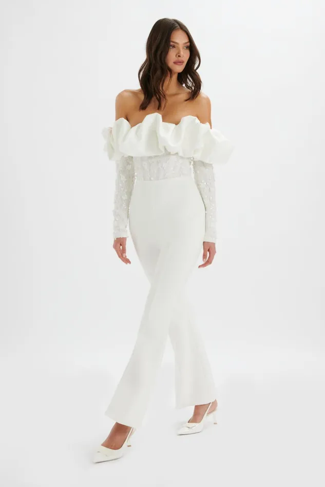 Women Jumpsuits and Playsuits Lavish Alice TALLULAH 3D Embroidered Satin Puff Jumpsuit In White White Women Jumpsuits and Playsuits Lavish Alice TALLULAH 3D Embroidered Satin Puff Jumpsuit In White White