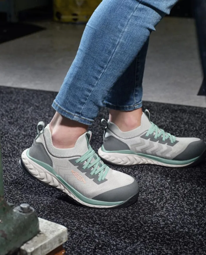 Women KEEN Work Boots and Shoes Arvada Shift CarbonFiber Toe BlackMagnet Work Slipon Women KEEN Work Boots and Shoes Arvada Shift CarbonFiber Toe BlackMagnet Work Slipon