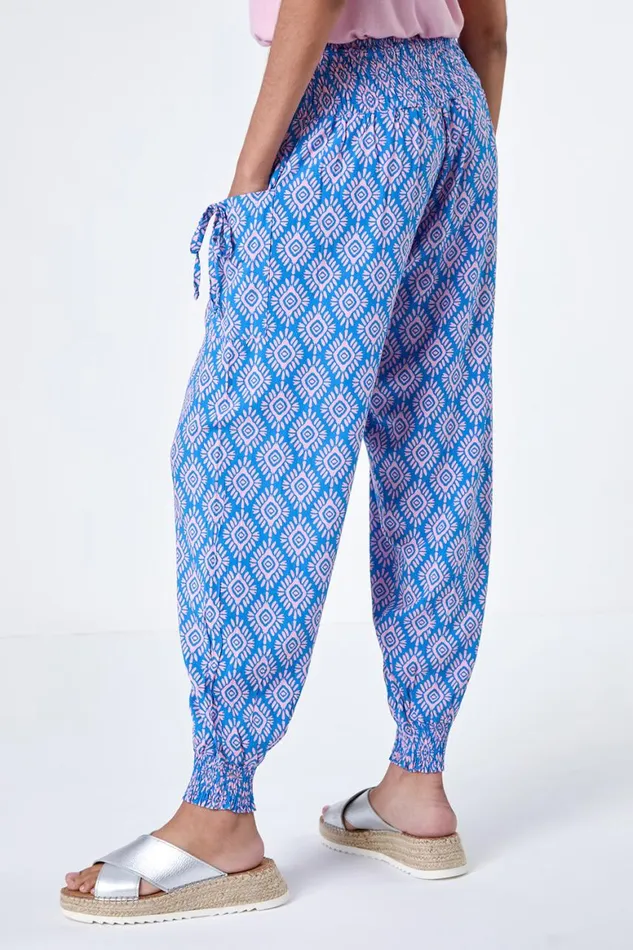 Women Light Blue Geometric Print Shirred Hareem Jogger Roman Trousers