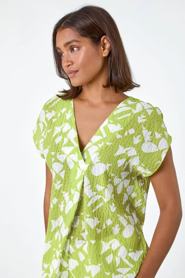 Women Lime Geometric Crinkle Textured VNeck Top Roman Tops