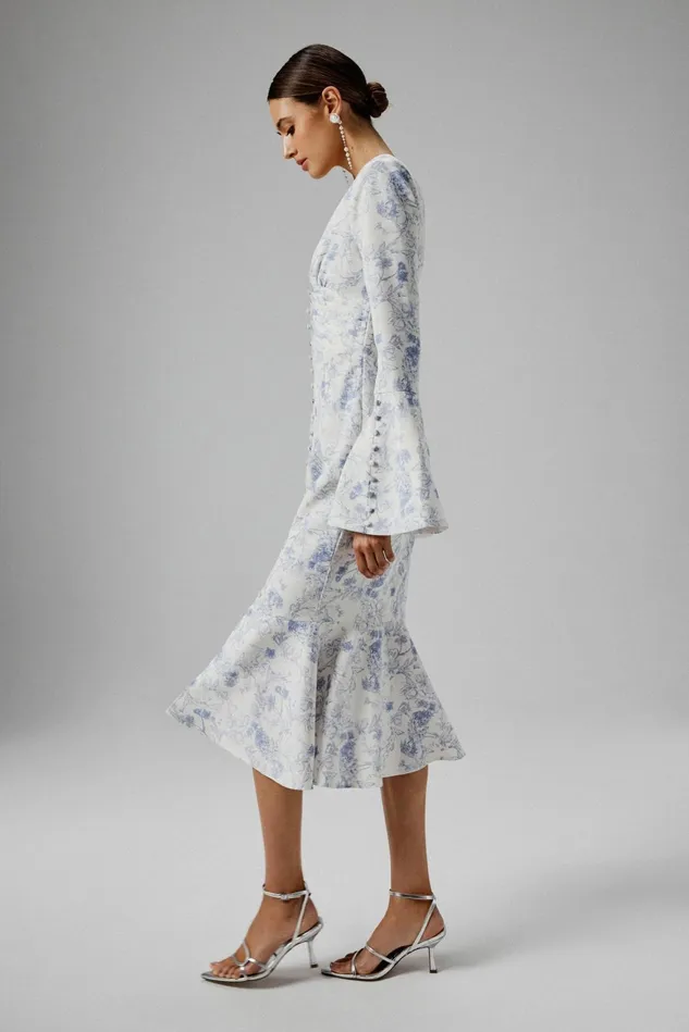 Women LongSleeve Dresses Lavish Alice SALMA Fluted Sleeve Longline Fishtail Midi Dress In Blue Porcelain Print