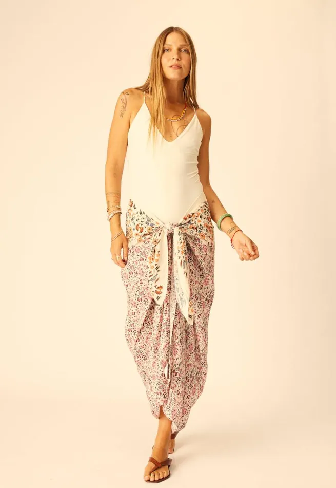 Women Natalie Martin Bottoms SarongScarf Petite Fleur Rose
