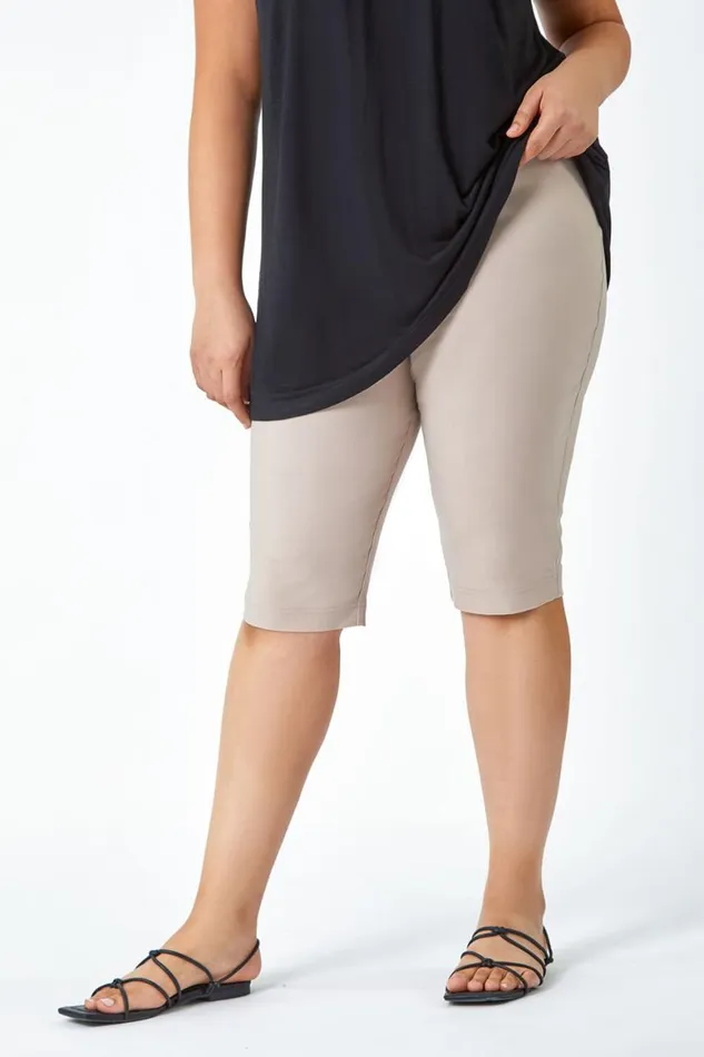 Women Natural Curve Knee Length Elastic Waist Shorts Roman Trousers
